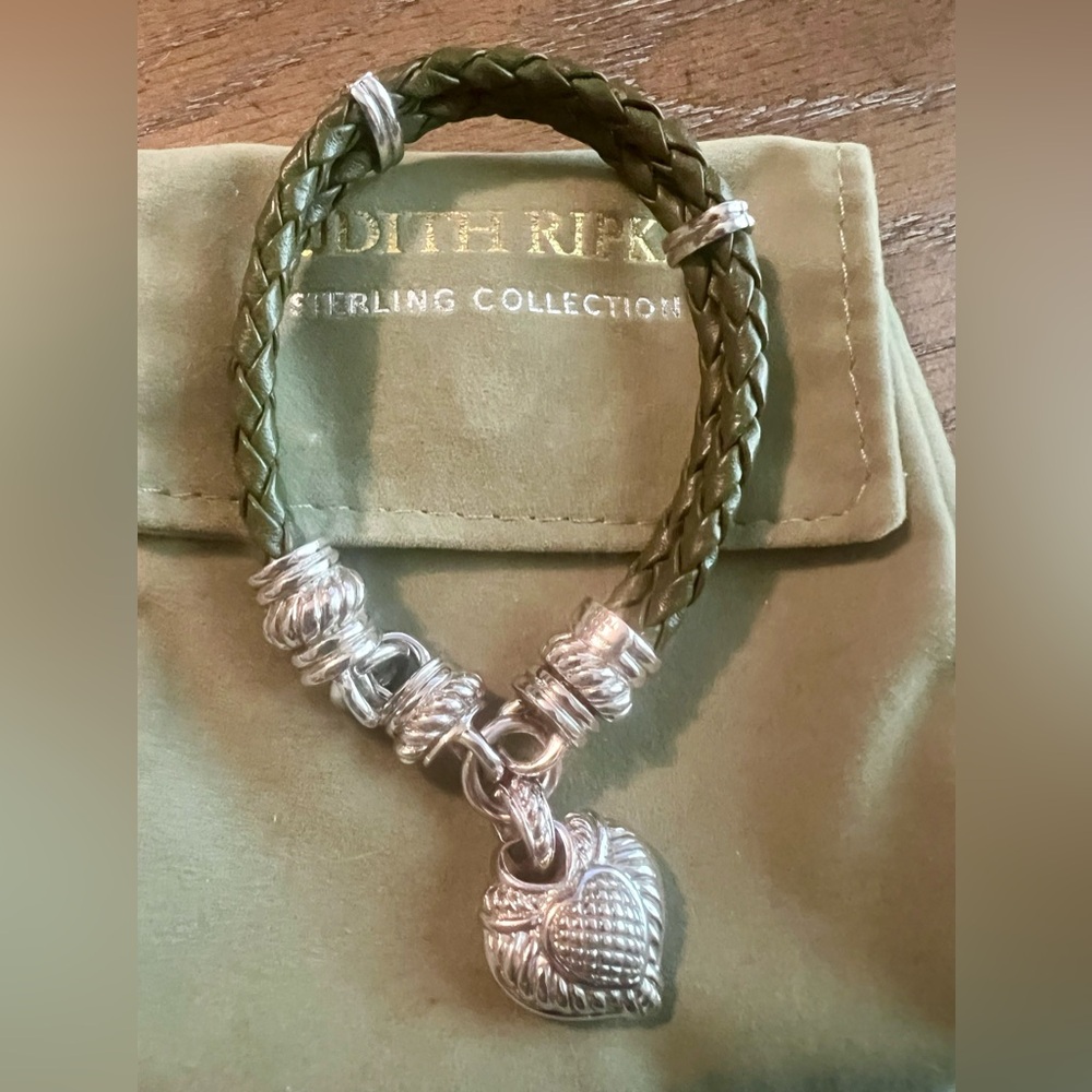 Judith Ripka olive Green leather bracelet with Sterling charm - Picture 1 of 3